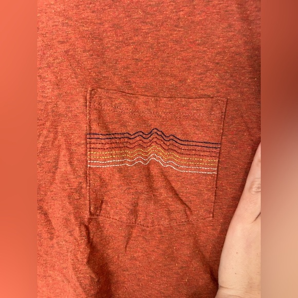 Patagonia Women’s Ridge Rise Stripe Pocket Responsibili-Tee Small - Picture 3 of 7